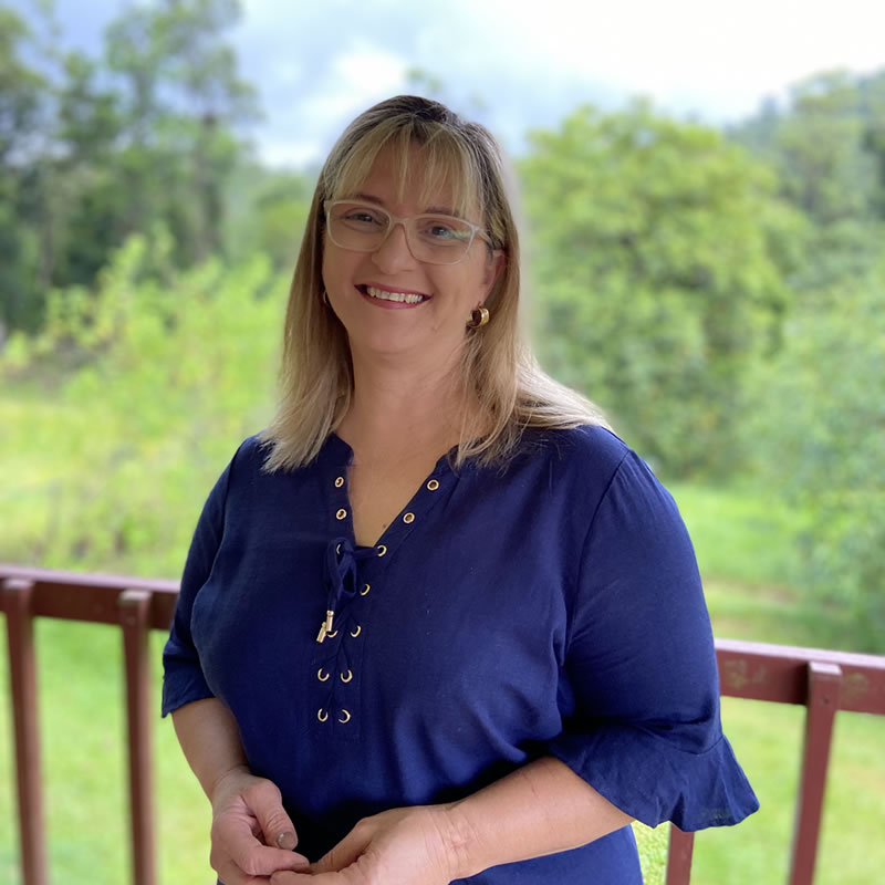 Amy Smith - North Queensland Marriage Celebrant